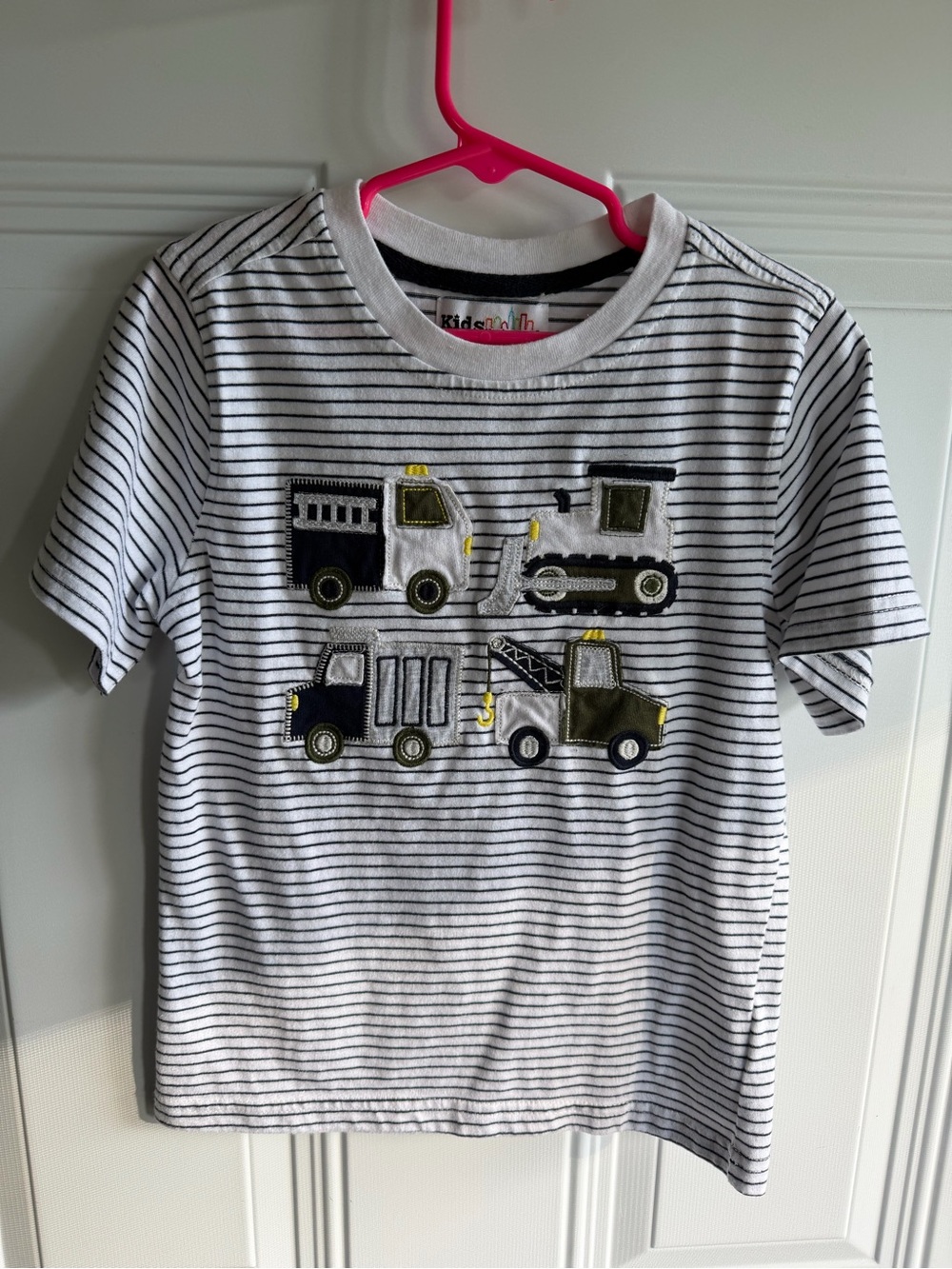 Kids Headquarters truck shirt size 5